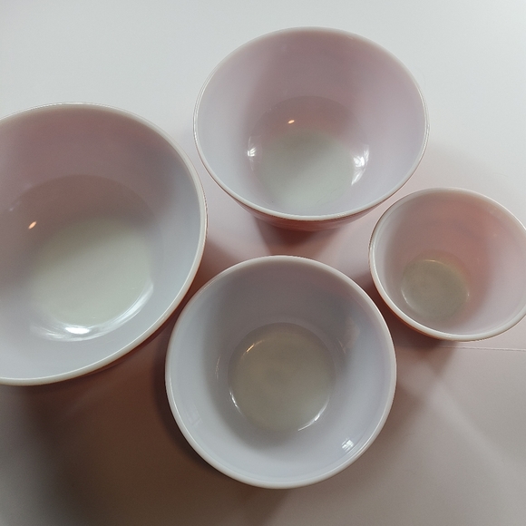 SET OF 4 VINTAGE WHEAT PATTERN PYREX NESTING BOWLS - Picture 14 of 14